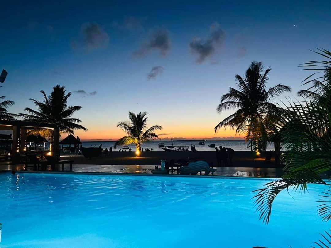 Sunset Kendwa Beach Hotel Exterior foto