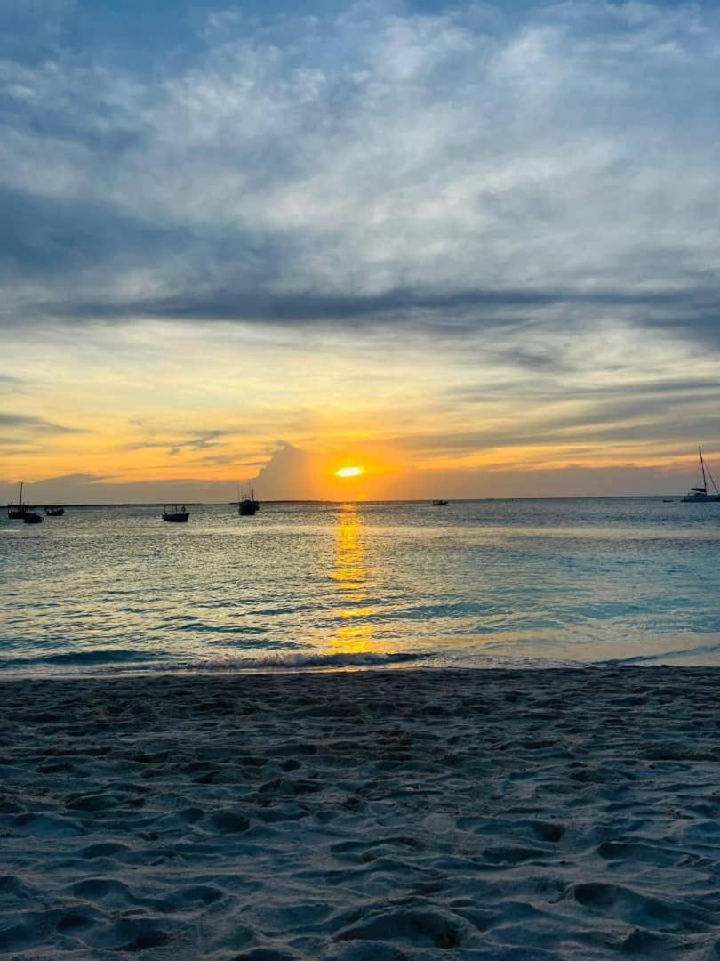 Sunset Kendwa Beach Hotel Exterior foto